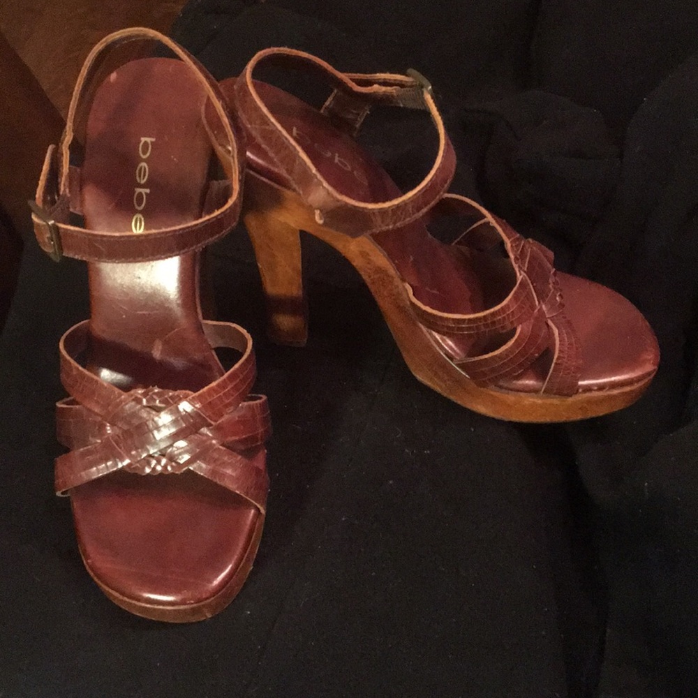 Bebe leather strappy  heels 3.5”